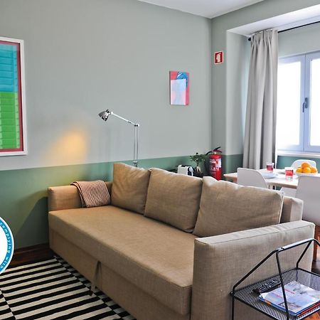 Pop The Cork In Lisbon By Misha'S Place 5B Екстериор снимка