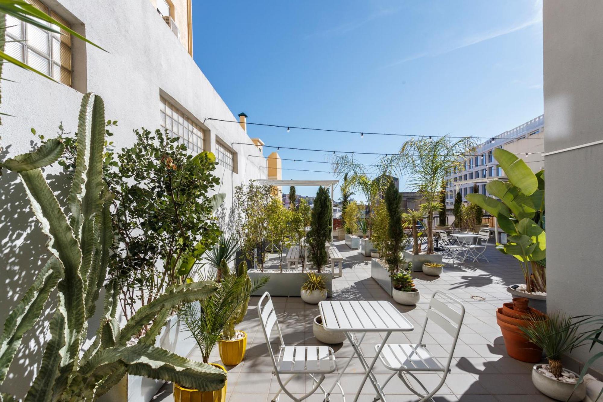 Pop The Cork In Lisbon By Misha'S Place 5B Екстериор снимка