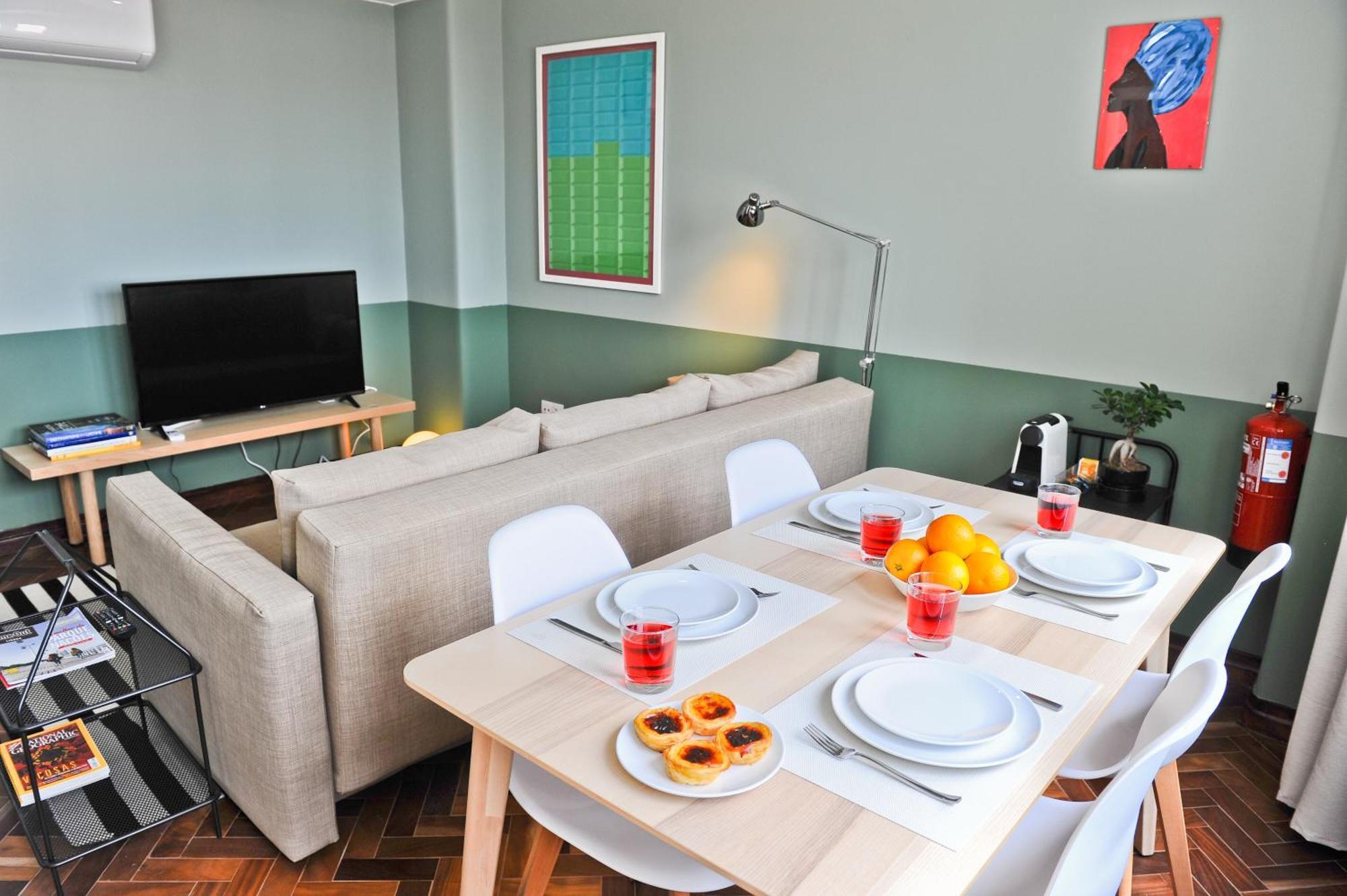Pop The Cork In Lisbon By Misha'S Place 5B Екстериор снимка